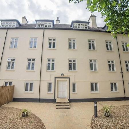 Champion Court Two Bedroom Flat ブリストル エクステリア 写真
