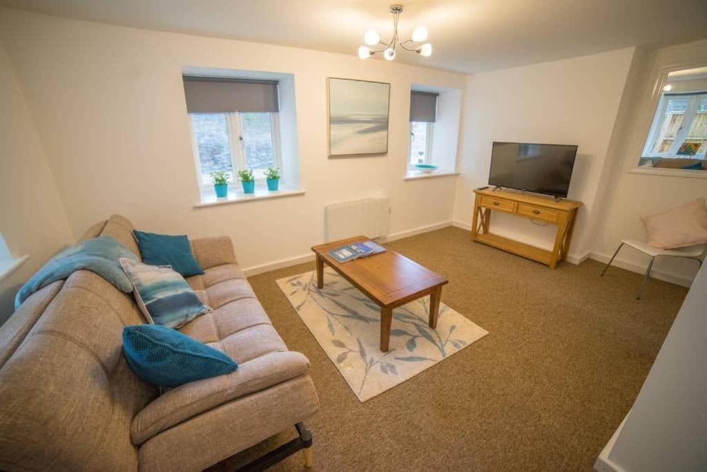 Champion Court Two Bedroom Flat ブリストル エクステリア 写真