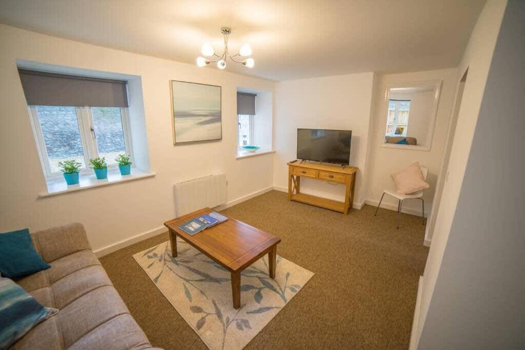 Champion Court Two Bedroom Flat ブリストル エクステリア 写真